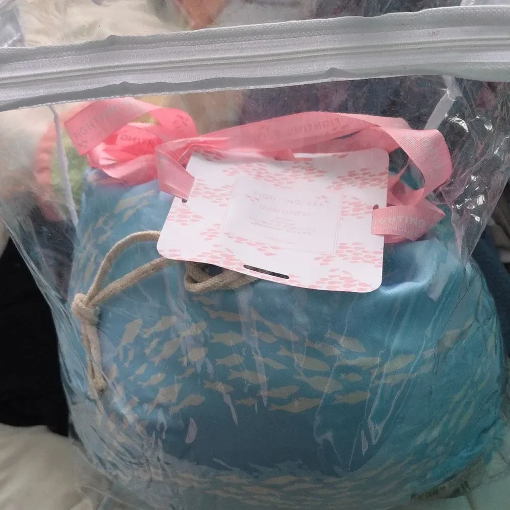 NEW Fighting Eel Queen Fitted Sheet Only Malibu Fish Wave - Blue Bamboo Fabric